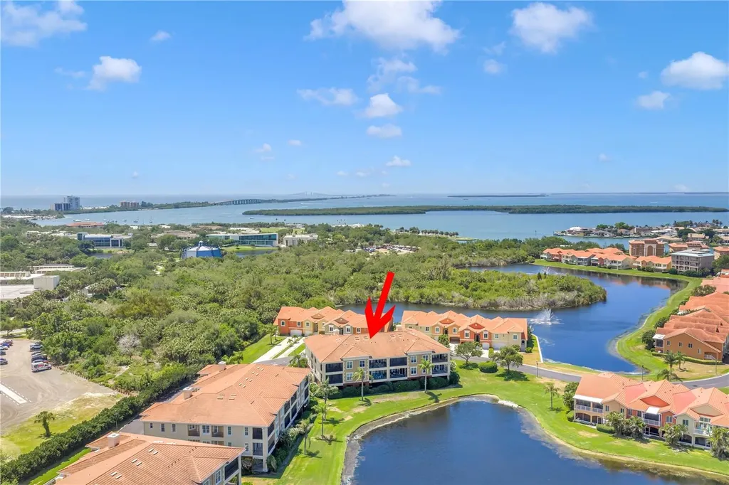 10 Franklin Court S St Petersburg FL 33711