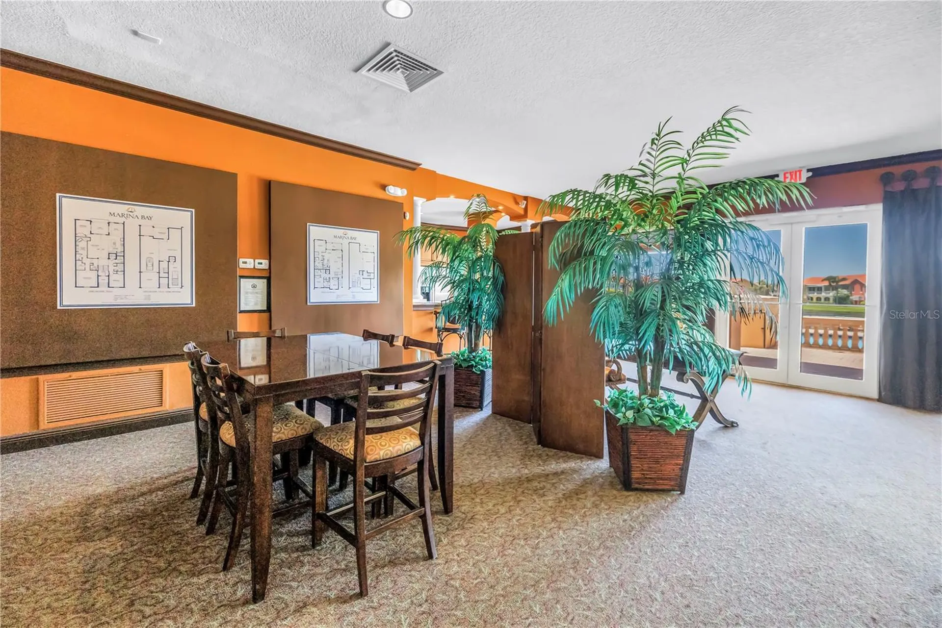 10 Franklin Court S St Petersburg FL 33711
