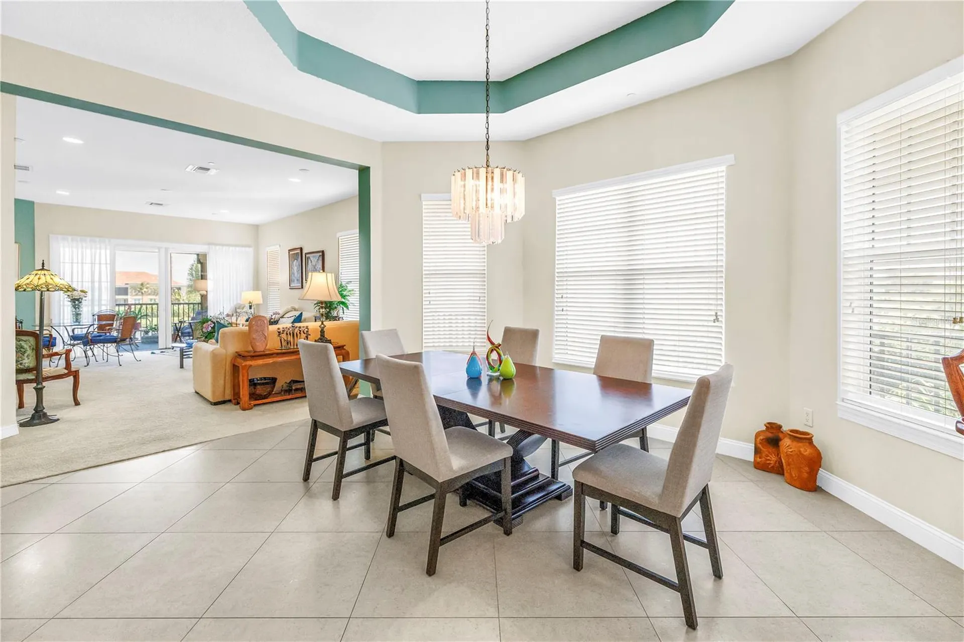 10 Franklin Court S St Petersburg FL 33711