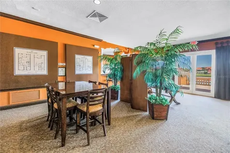 10 Franklin Court S St Petersburg FL 33711