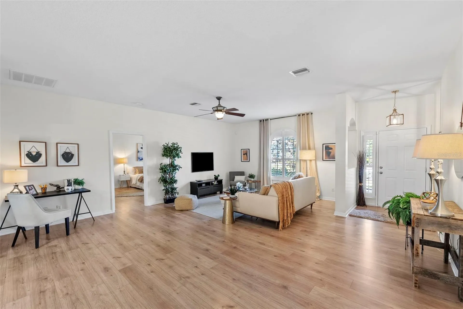 350 47th Avenue N St Petersburg FL 33703