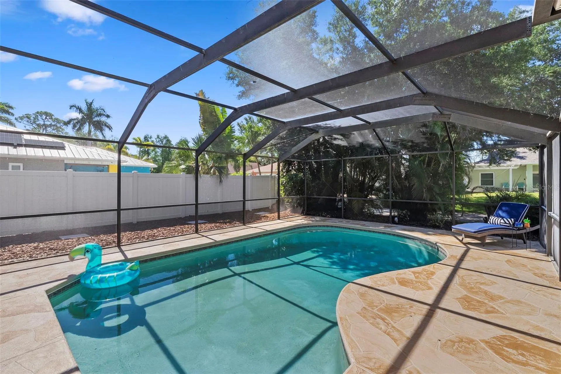 350 47th Avenue N St Petersburg FL 33703