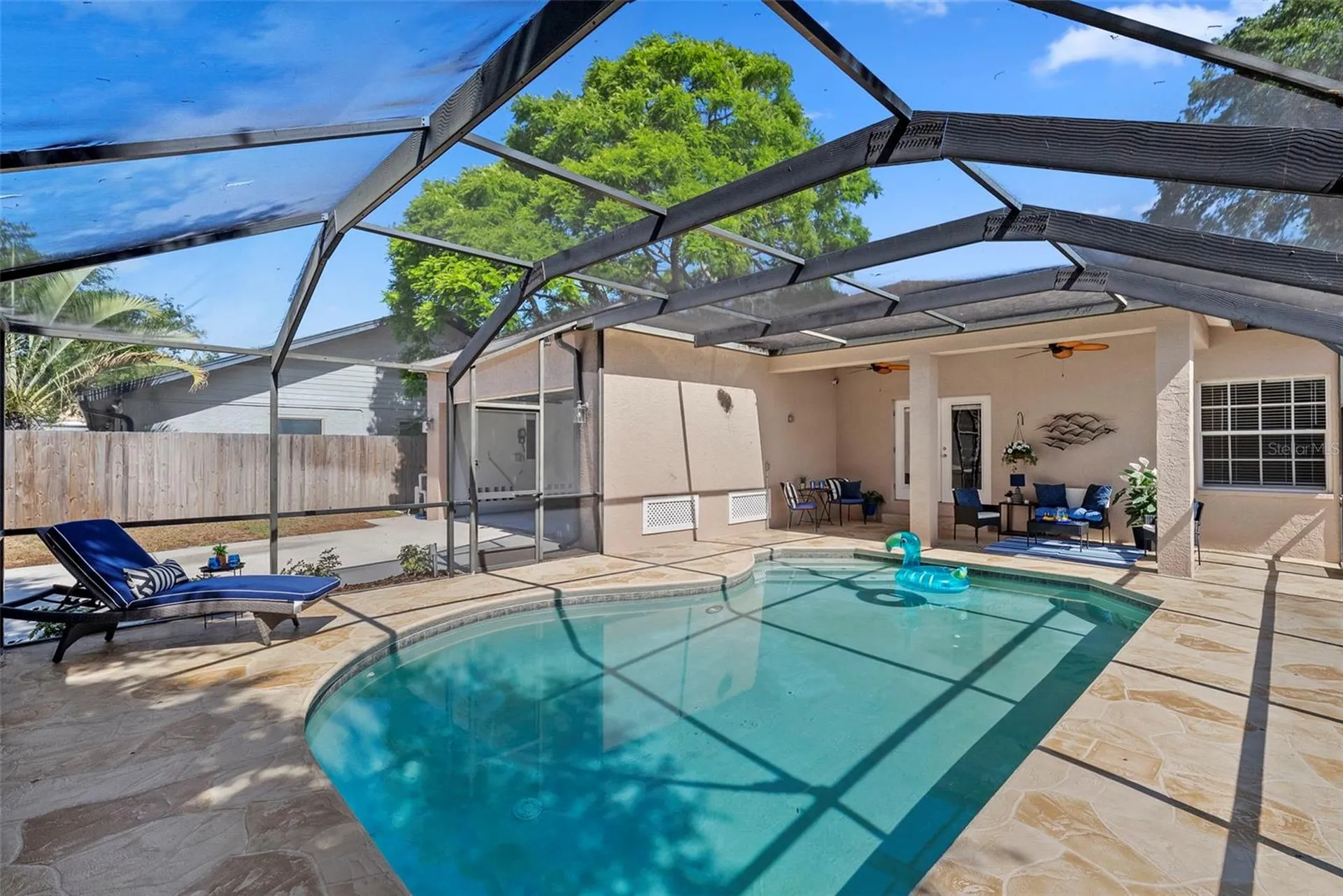350 47th Avenue N St Petersburg FL 33703