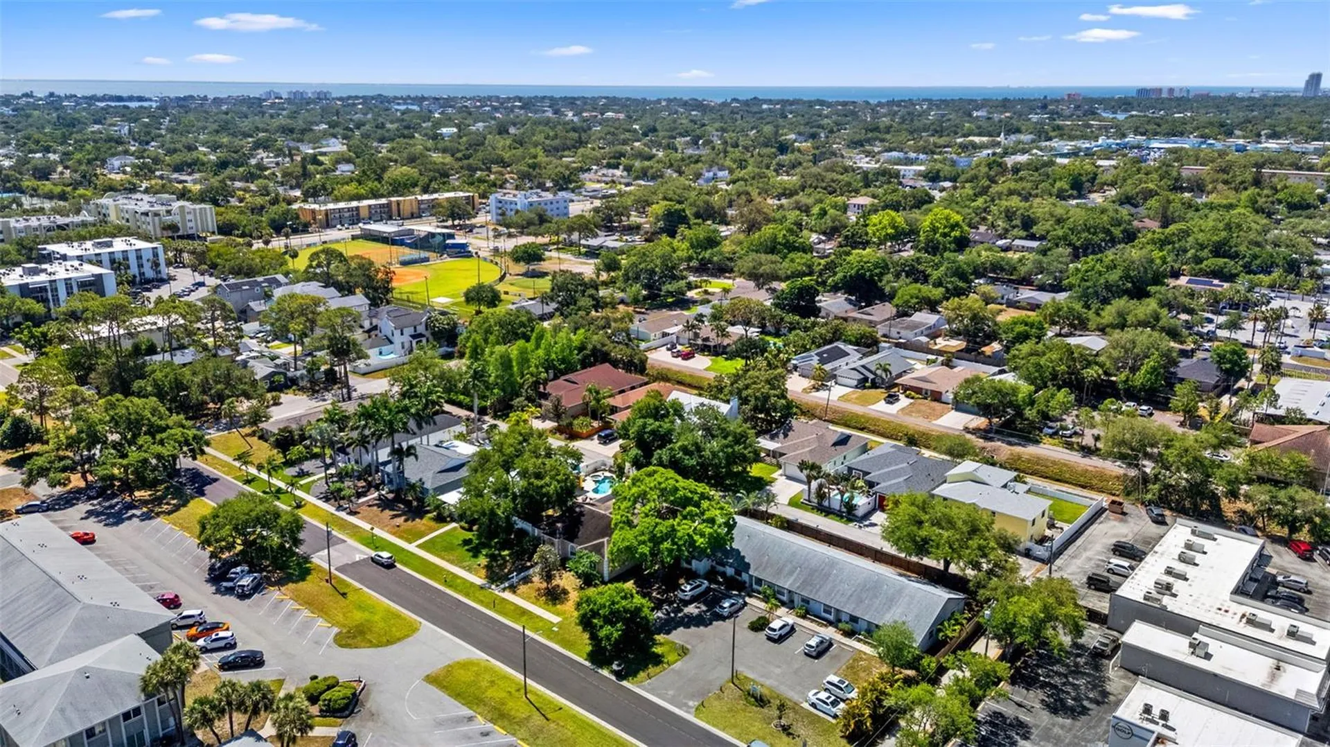 350 47th Avenue N St Petersburg FL 33703