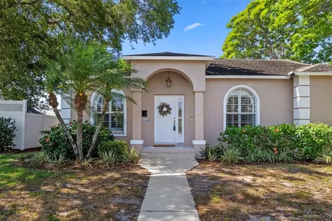 350 47th Avenue N St Petersburg FL 33703