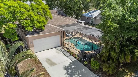 350 47th Avenue N St Petersburg FL 33703
