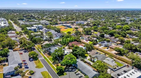 350 47th Avenue N St Petersburg FL 33703