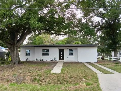 1055 30th Street NW Winter Haven FL 33881