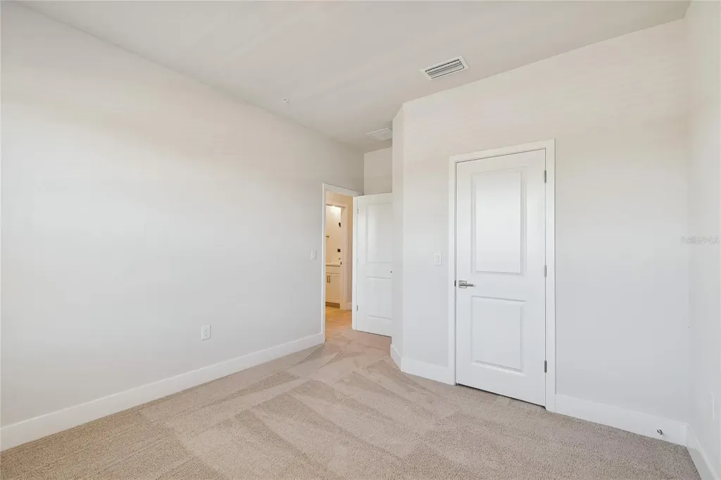 7247 Tideland Lane Sarasota FL 34240