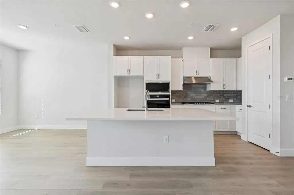 7247 Tideland Lane Sarasota FL 34240