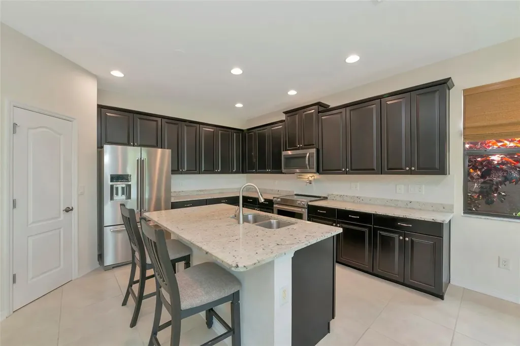 5587 Foxtail Palm Lane Sarasota FL 34233