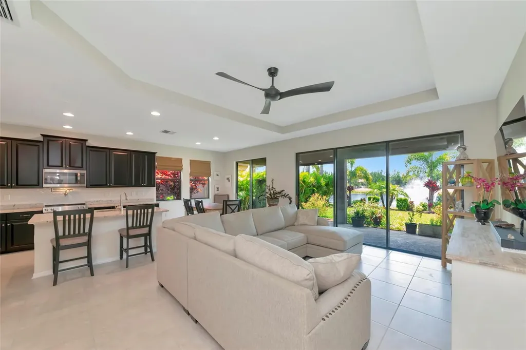 5587 Foxtail Palm Lane Sarasota FL 34233