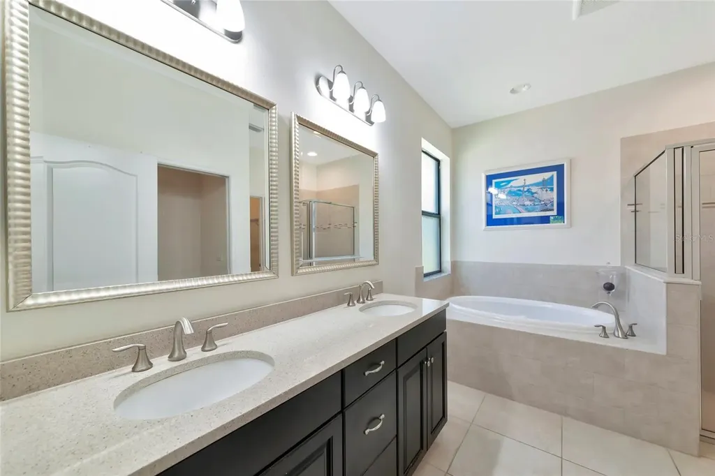 5587 Foxtail Palm Lane Sarasota FL 34233