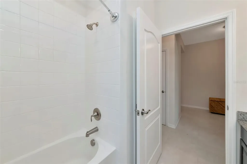 5587 Foxtail Palm Lane Sarasota FL 34233
