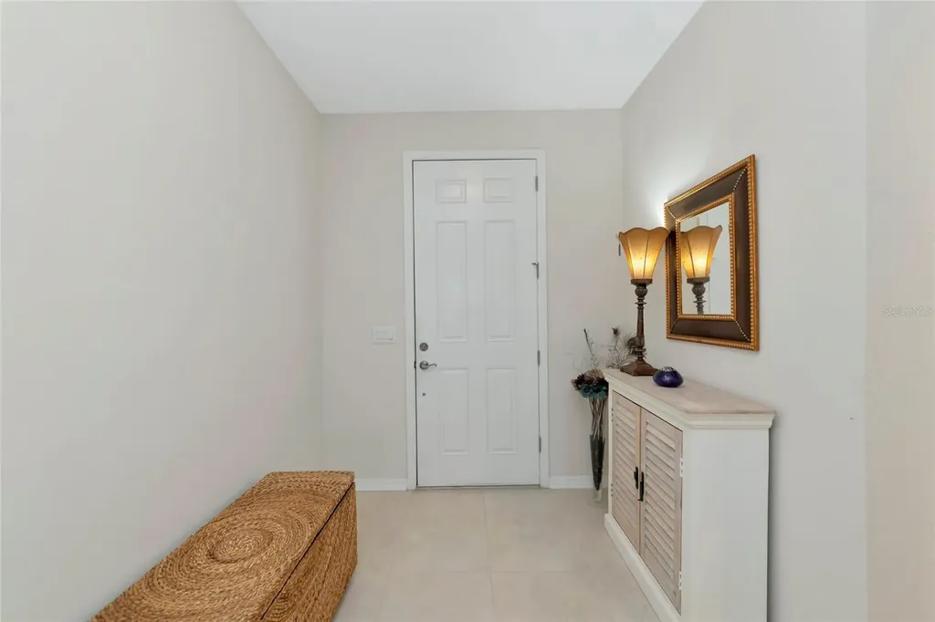 5587 Foxtail Palm Lane Sarasota FL 34233
