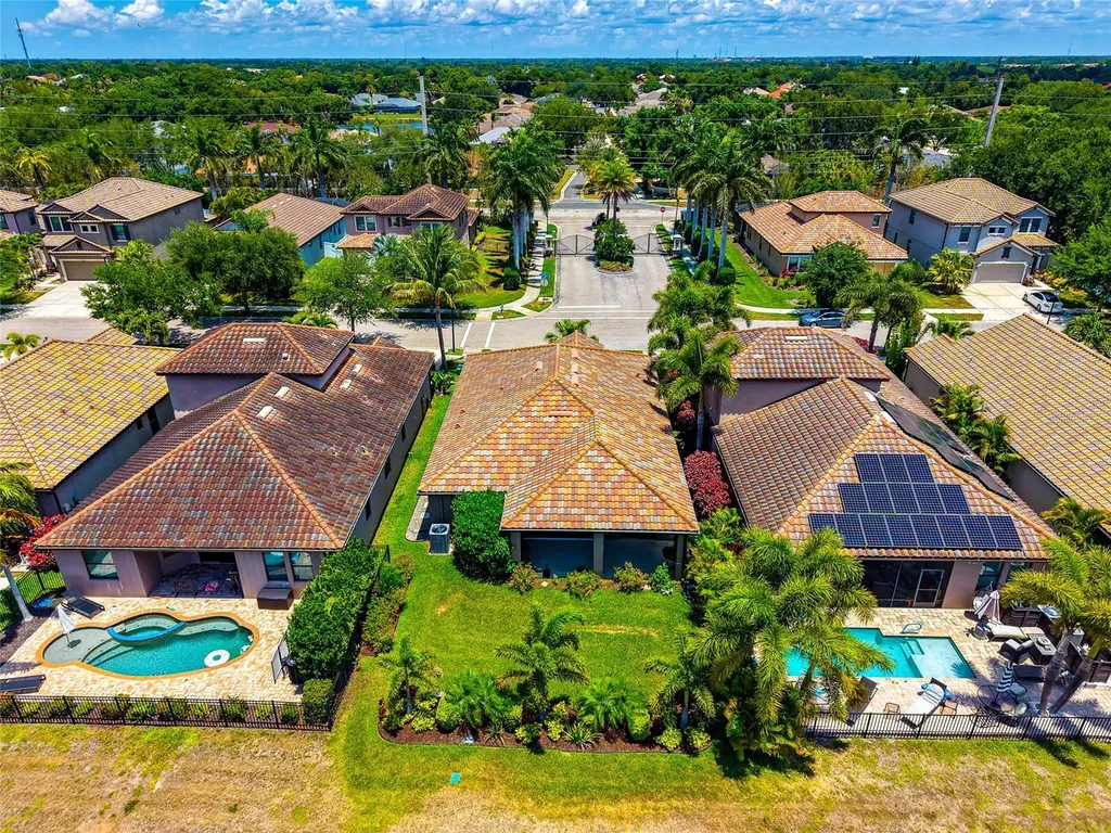 5587 Foxtail Palm Lane Sarasota FL 34233