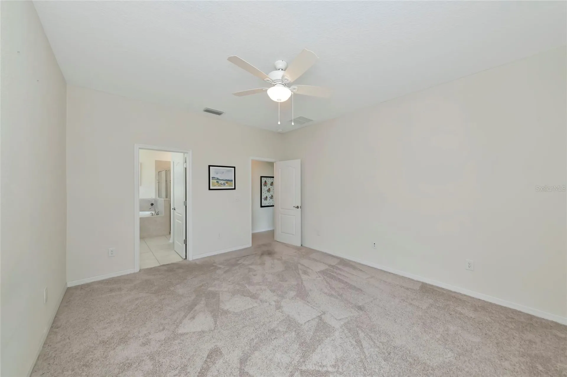 5587 Foxtail Palm Lane Sarasota FL 34233