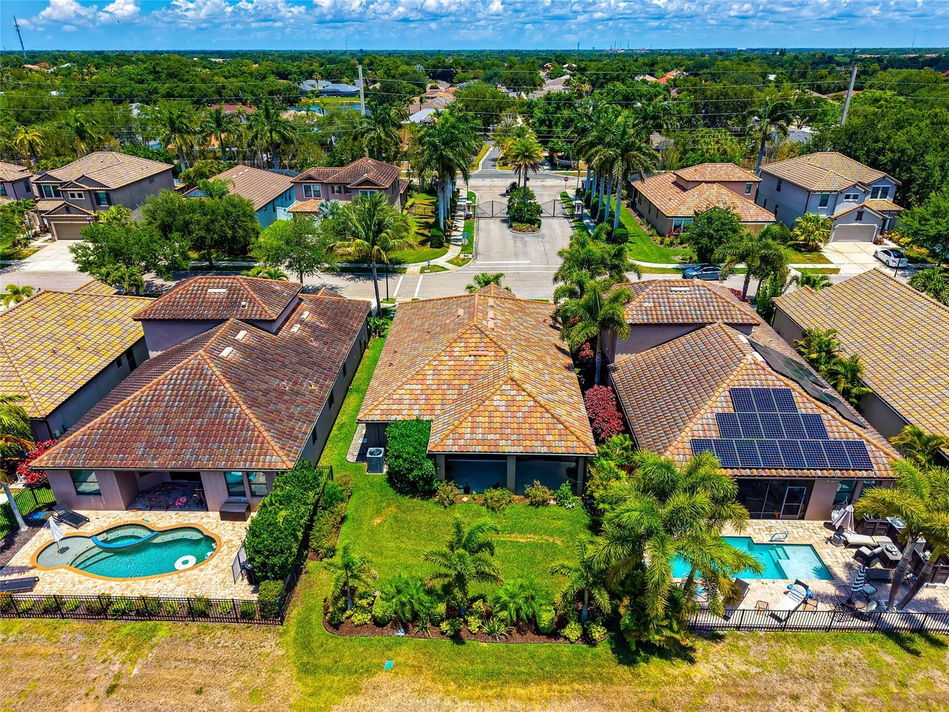 5587 Foxtail Palm Lane Sarasota FL 34233