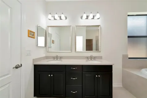 5587 Foxtail Palm Lane Sarasota FL 34233