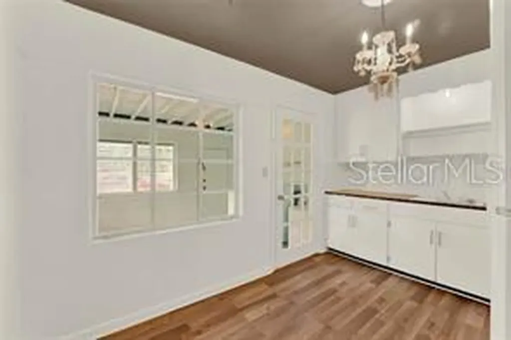 1016 Alba Drive Orlando FL 32804