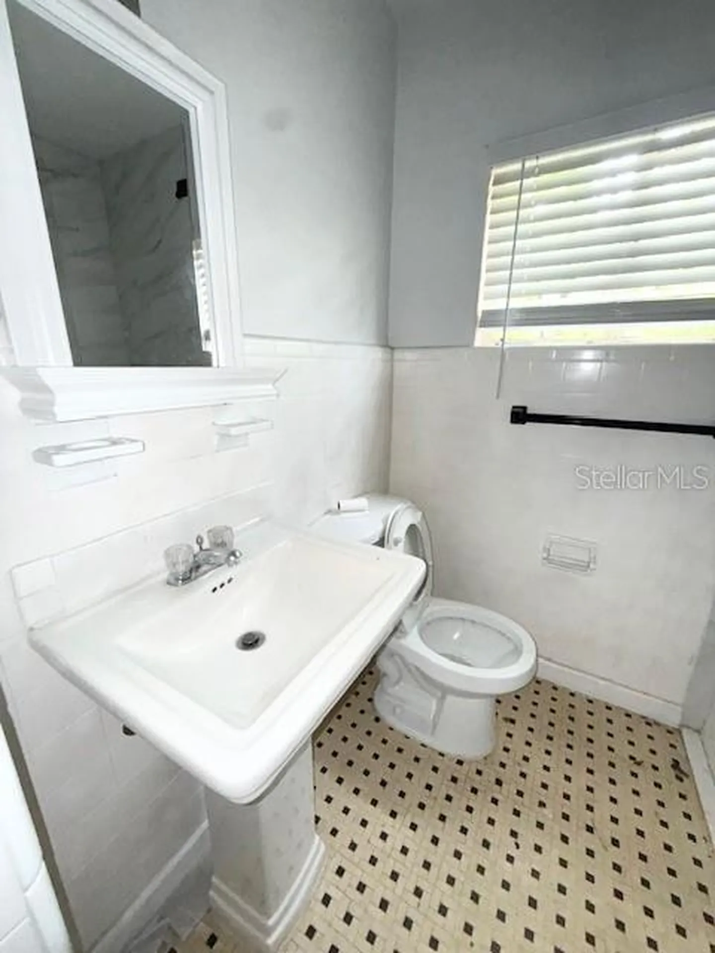 1016 Alba Drive Orlando FL 32804