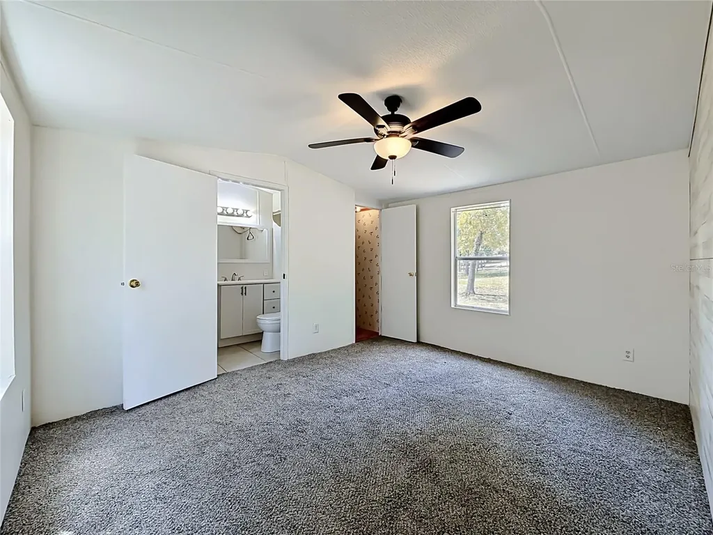14671 SE 25th Street Morriston FL 32668