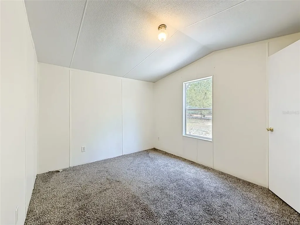 14671 SE 25th Street Morriston FL 32668