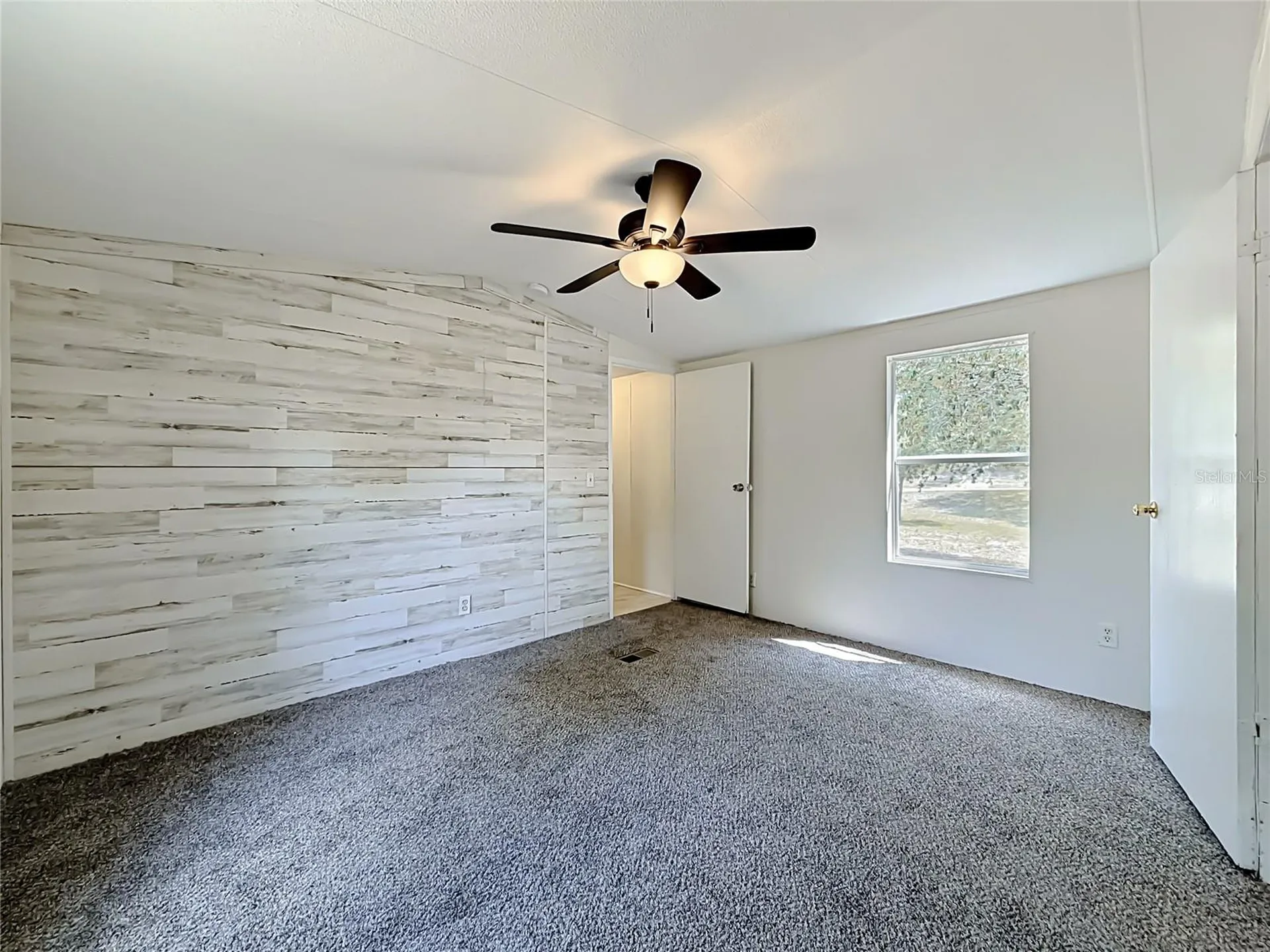 14671 SE 25th Street Morriston FL 32668