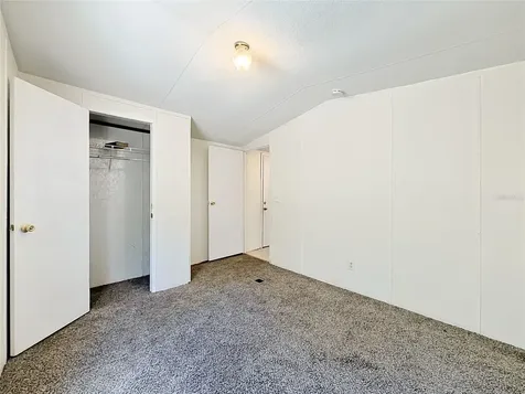 14671 SE 25th Street Morriston FL 32668