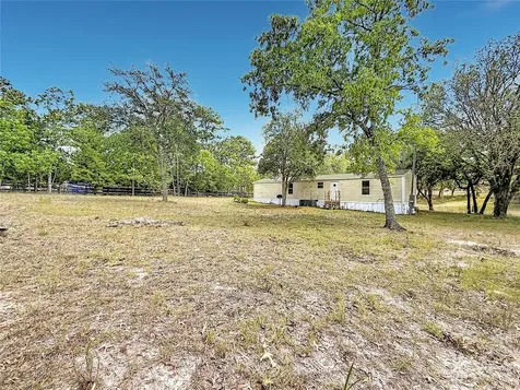 14671 SE 25th Street Morriston FL 32668