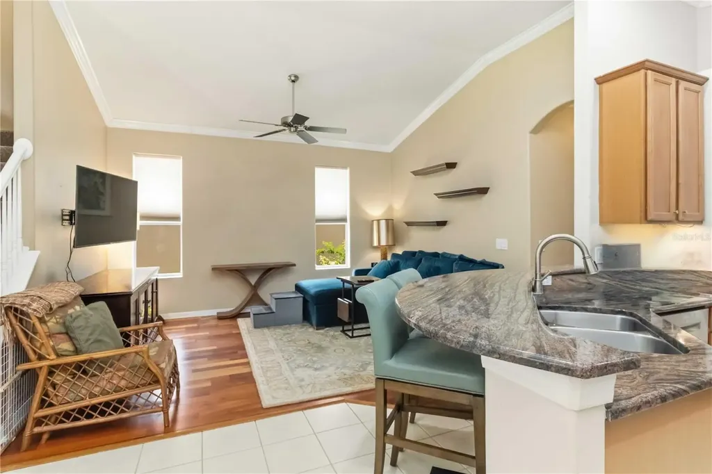 6110 Whimbrelwood Drive Lithia FL 33547