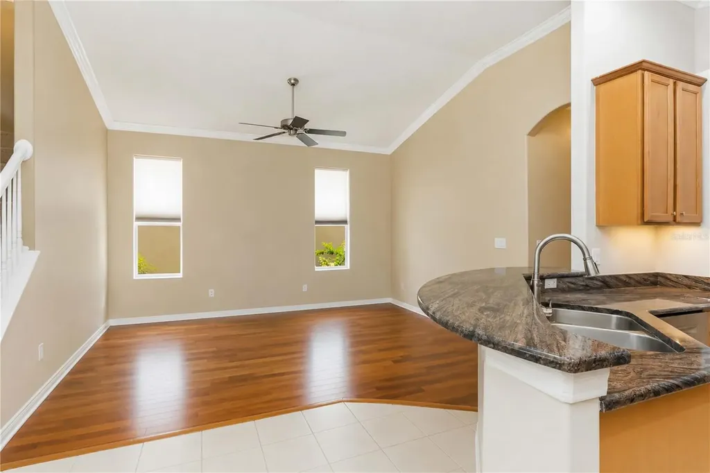 6110 Whimbrelwood Drive Lithia FL 33547