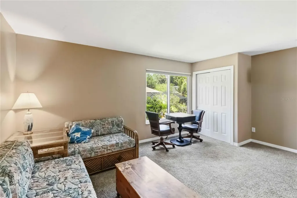 6110 Whimbrelwood Drive Lithia FL 33547