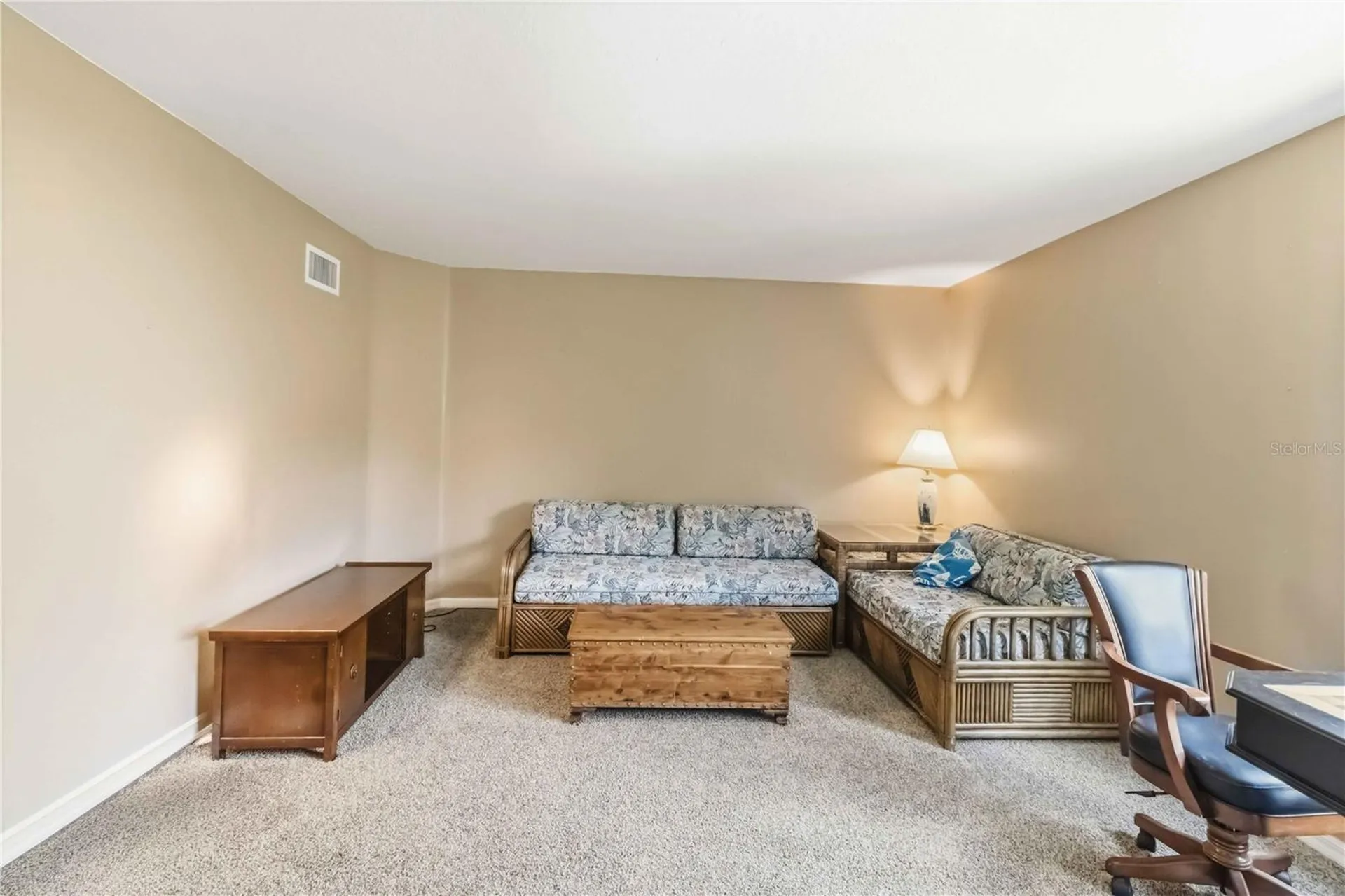 6110 Whimbrelwood Drive Lithia FL 33547