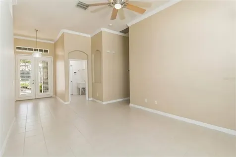 6110 Whimbrelwood Drive Lithia FL 33547