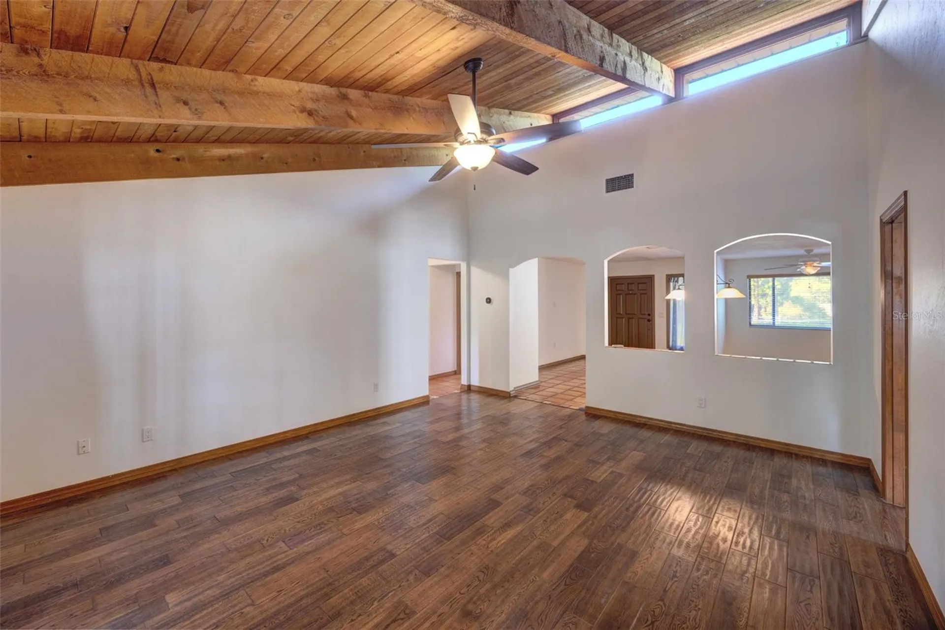202 Sandspur Lane Deland FL 32724