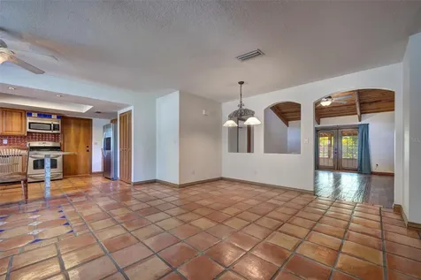 202 Sandspur Lane Deland FL 32724