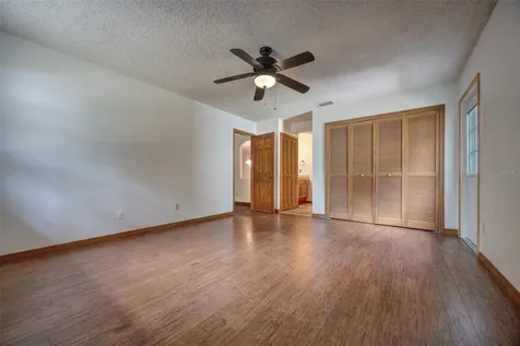 202 Sandspur Lane Deland FL 32724