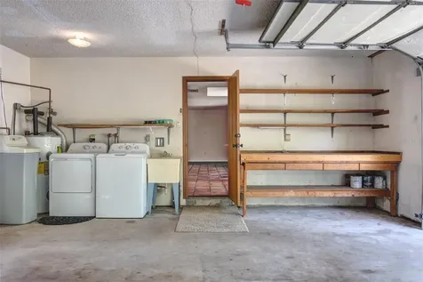 202 Sandspur Lane Deland FL 32724