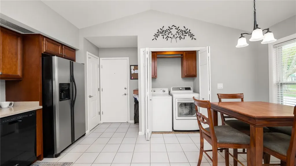 5525 Club Hill E Lakeland FL 33813
