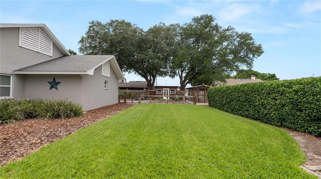 5525 Club Hill E Lakeland FL 33813