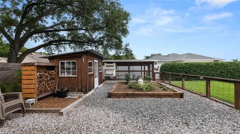 5525 Club Hill E Lakeland FL 33813