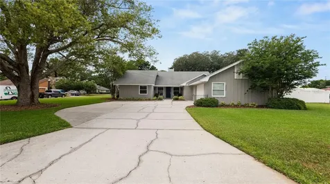 5525 Club Hill E Lakeland FL 33813