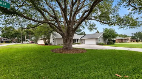 5525 Club Hill E Lakeland FL 33813
