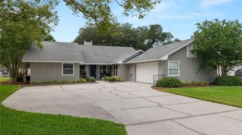 5525 Club Hill E Lakeland FL 33813