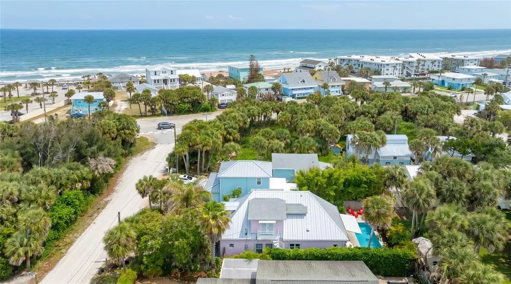 915 Maple Street New Smyrna Beach FL 32169