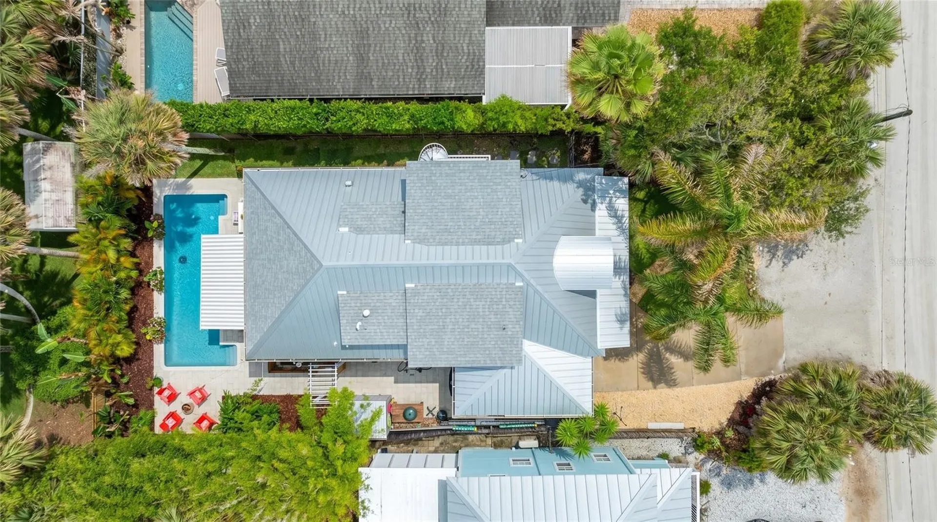915 Maple Street New Smyrna Beach FL 32169
