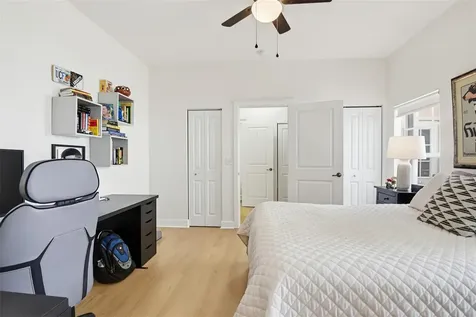 915 Maple Street New Smyrna Beach FL 32169