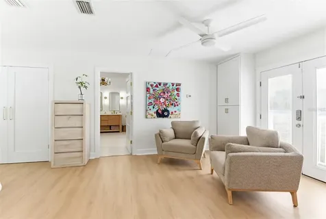915 Maple Street New Smyrna Beach FL 32169