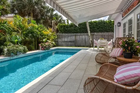 915 Maple Street New Smyrna Beach FL 32169
